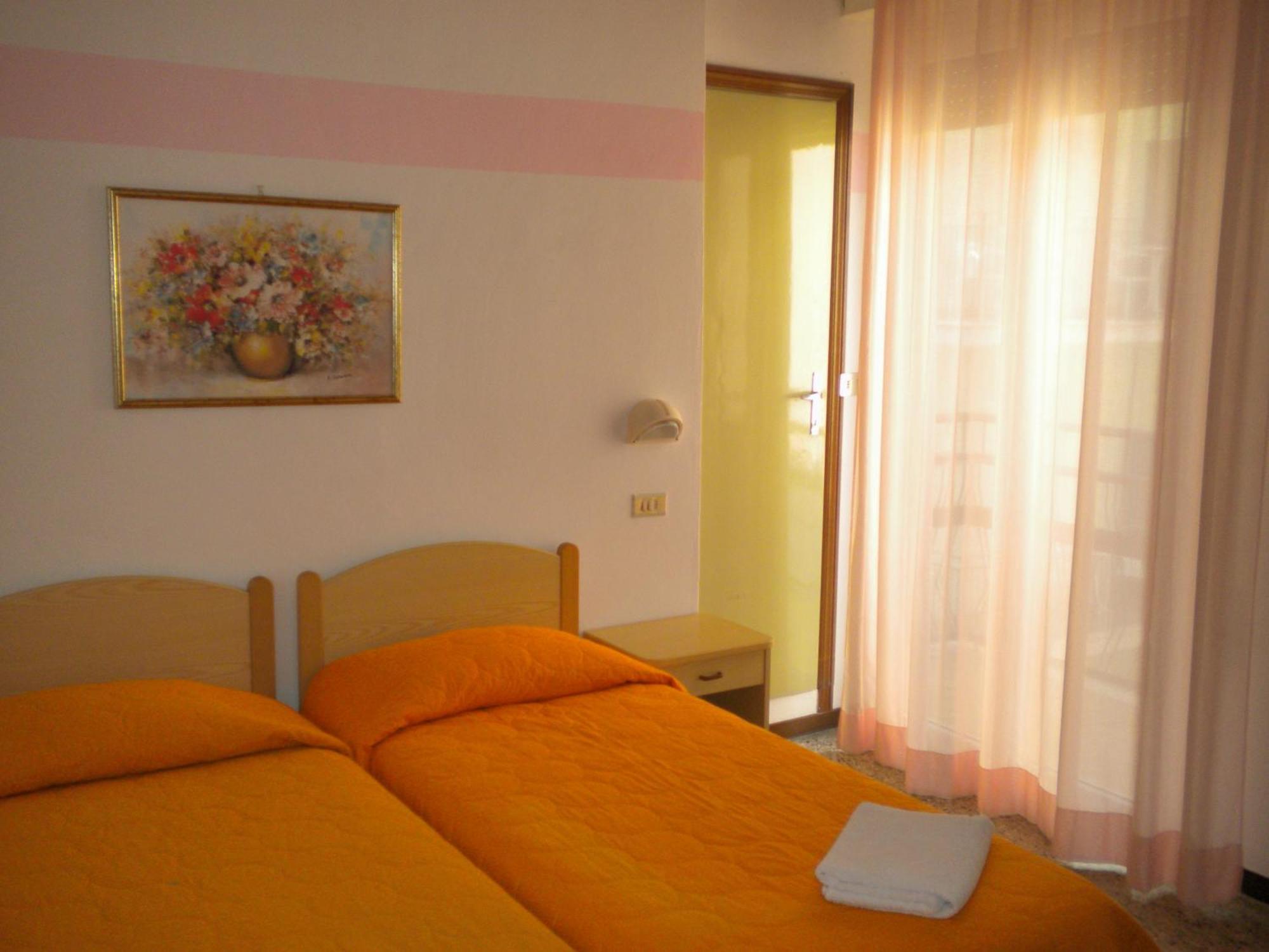 Hotel Nives Rimini Room photo