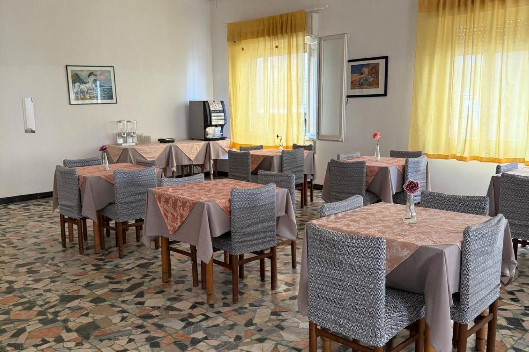 Hotel Nives Rimini Exterior photo