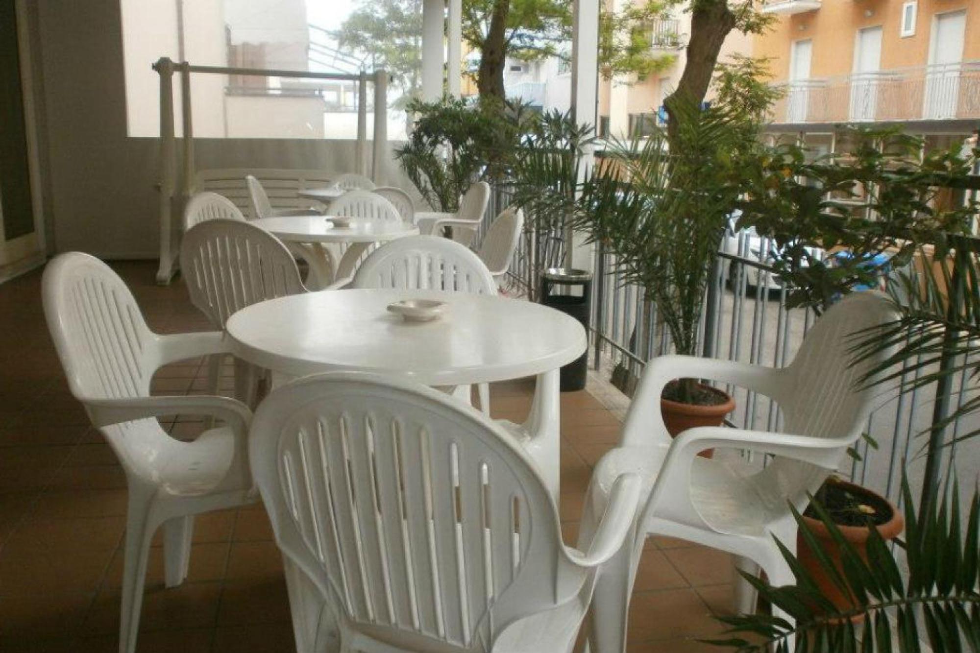 Hotel Nives Rimini Exterior photo